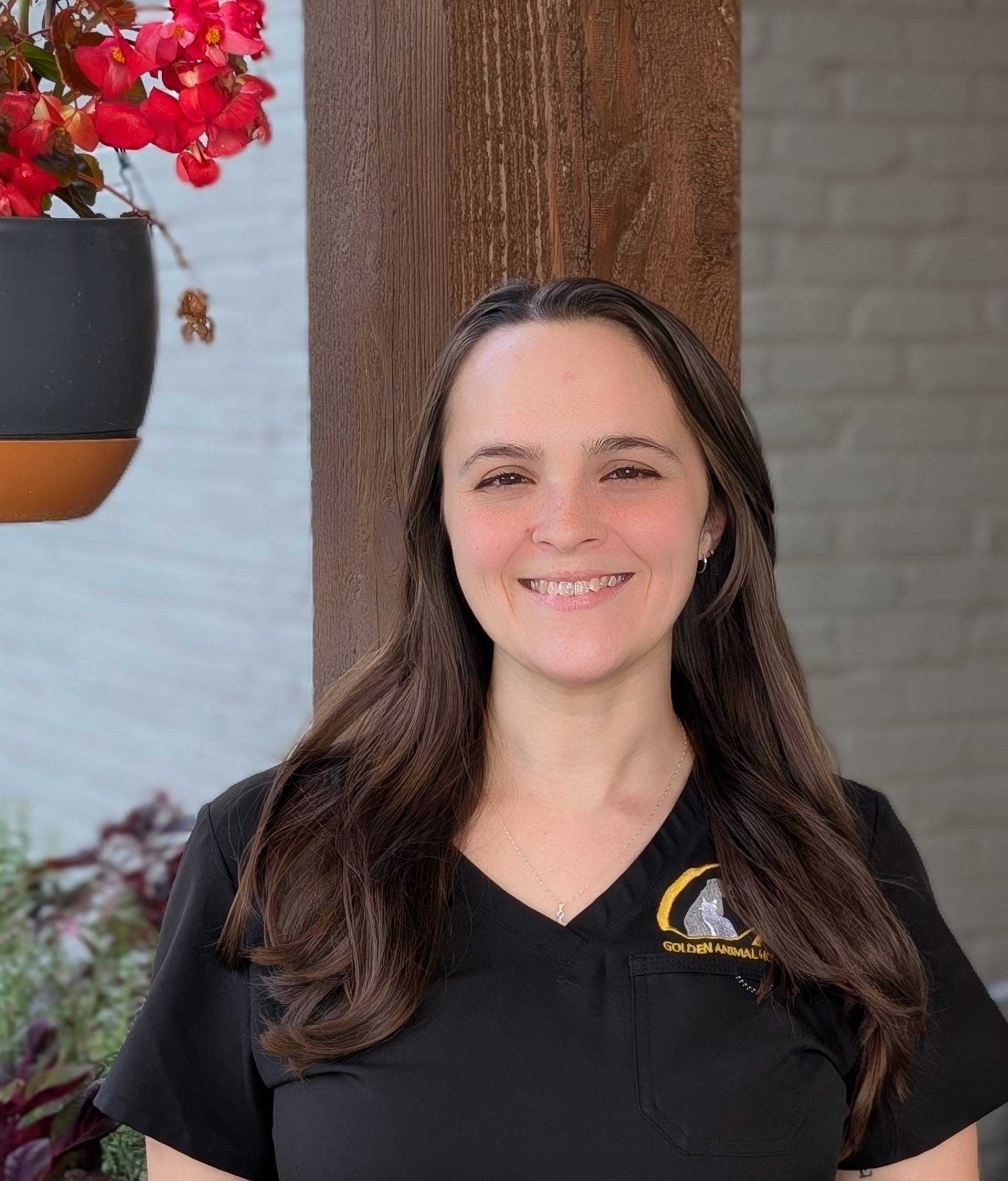 5-Emily, Weekend Manager